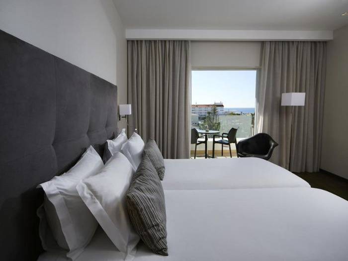 HabitaciÓn doble - twin con balcÓn alcazar hotel & spa monte gordo HabitaciÓn doble - twin con balcÓn alcazar hotel & spa monte gordo