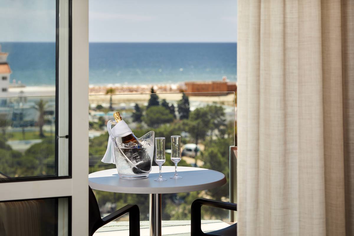 We have the best prices  Alcazar Hotel & SPA Monte Gordo