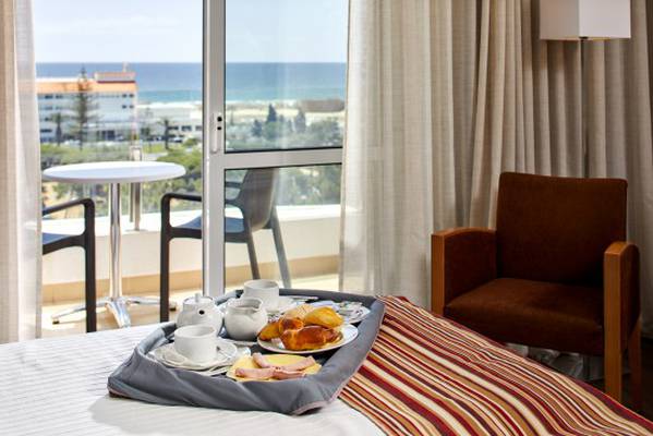Book now and start saving today! Alcazar Hotel & SPA Monte Gordo Book now and start saving today! Alcazar Hotel & SPA Monte Gordo