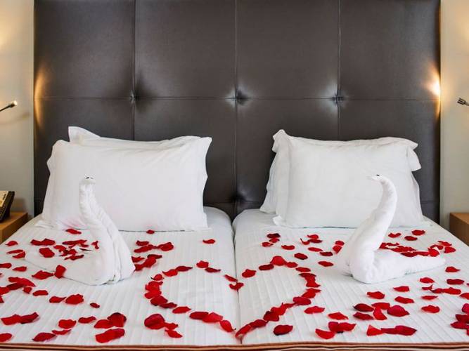 Deck suite Alcazar Hotel & SPA Monte Gordo Deck suite Alcazar Hotel & SPA Monte Gordo