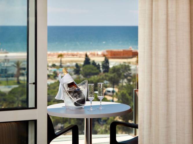 Deck suite Alcazar Hotel & SPA Monte Gordo Deck suite Alcazar Hotel & SPA Monte Gordo