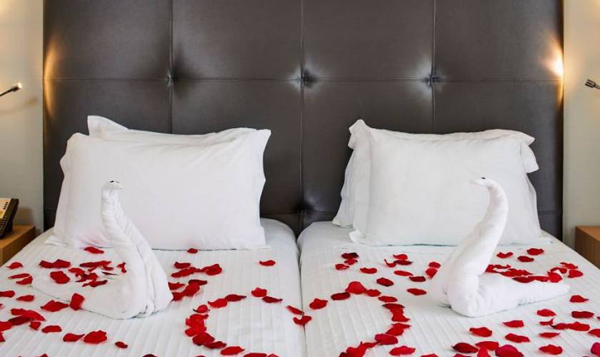 Suite deck Alcazar Hotel & SPA Monte Gordo Suite deck Alcazar Hotel & SPA Monte Gordo