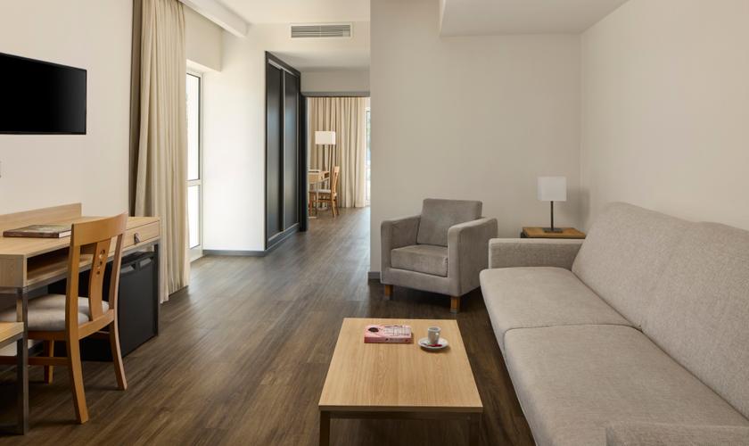 JUNIOR SUITE Alcazar Hotel & SPA Monte Gordo JUNIOR SUITE Alcazar Hotel & SPA Monte Gordo