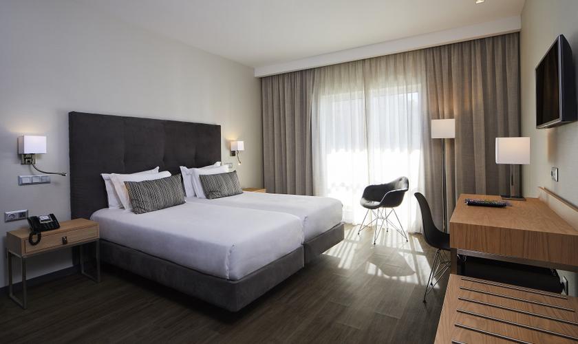 FAMILY SUITE Alcazar Hotel & SPA Monte Gordo FAMILY SUITE Alcazar Hotel & SPA Monte Gordo