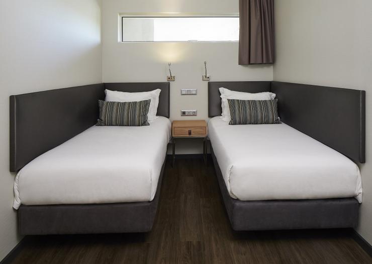 FAMILY SUITE  Alcazar Hotel & SPA Monte Gordo FAMILY SUITE  Alcazar Hotel & SPA Monte Gordo