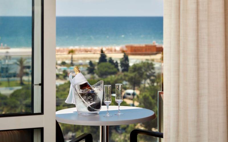 TWEEPERSOONS/TWIN-KAMER MET BALKON Alcazar Hotel & SPA Monte Gordo TWEEPERSOONS/TWIN-KAMER MET BALKON Alcazar Hotel & SPA Monte Gordo
