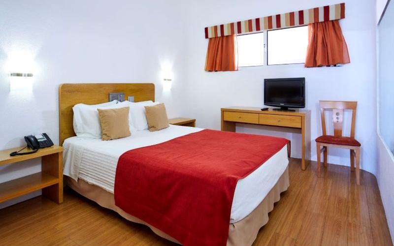 JUNIOR SUITE Alcazar Hotel & SPA Monte Gordo JUNIOR SUITE Alcazar Hotel & SPA Monte Gordo