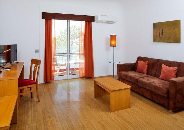 JUNIOR SUITE  Alcazar Hotel & SPA Monte Gordo JUNIOR SUITE  Alcazar Hotel & SPA Monte Gordo